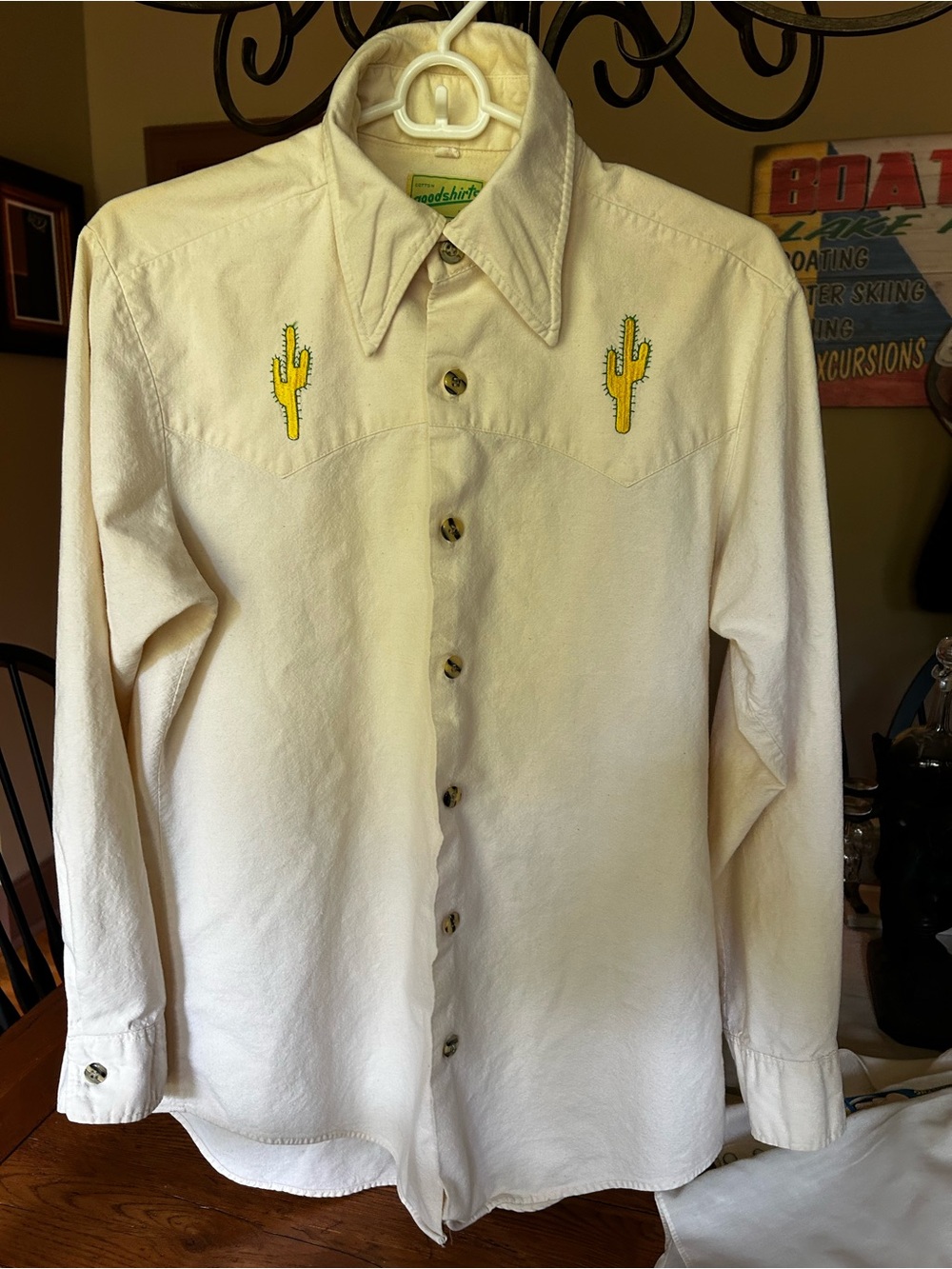 1970’s Goodshirts Sz S Cream Western Shirt with Yellow Cactus Sunset Embroidery